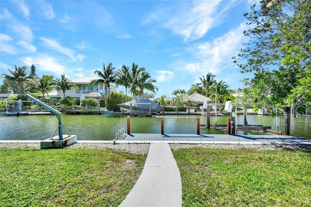 1550 Sandpiper St, Naples, FL 34102-29