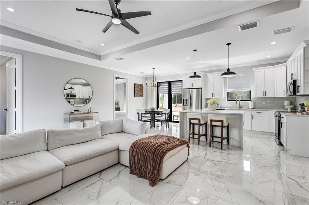 4768 40th St NE, Naples, FL 34120-21