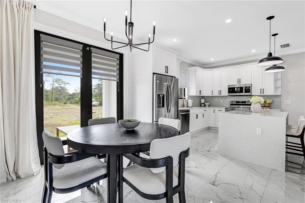 4768 40th St NE, Naples, FL 34120-38