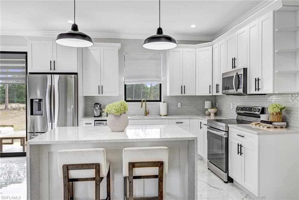 4768 40th St NE, Naples, FL 34120-46