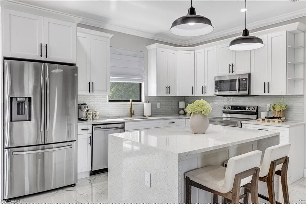 4768 40th St NE, Naples, FL 34120-47