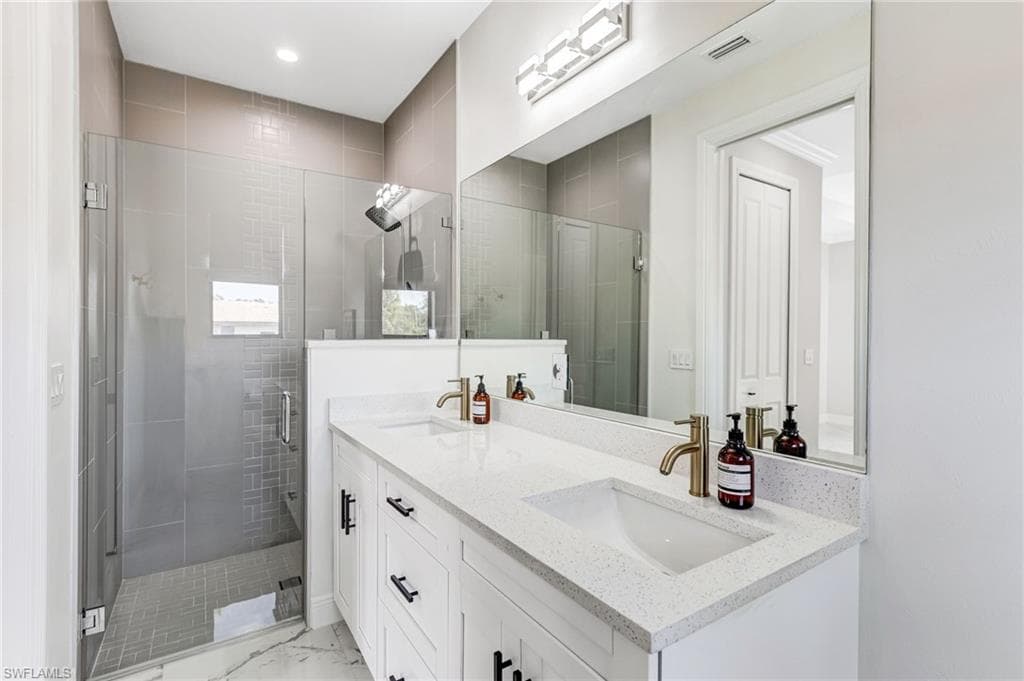4768 40th St NE, Naples, FL 34120-48