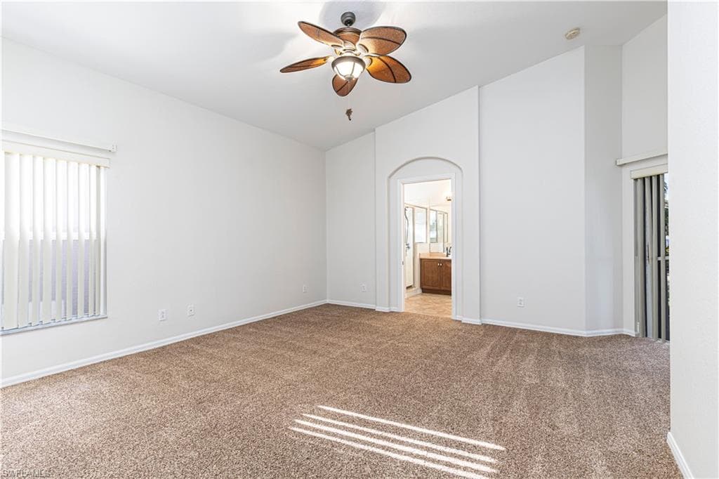144 Glen Eagle Cir, Naples, FL 34104-10
