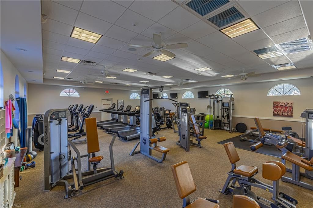 144 Glen Eagle Cir, Naples, FL 34104-30