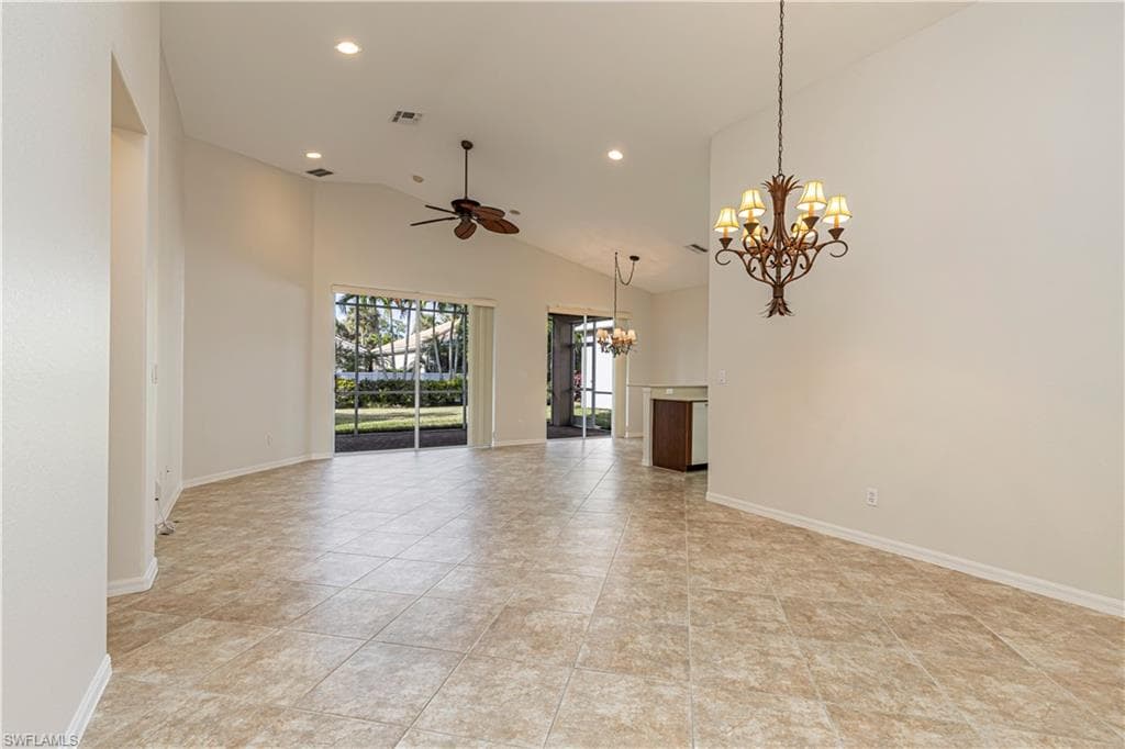 144 Glen Eagle Cir, Naples, FL 34104-5