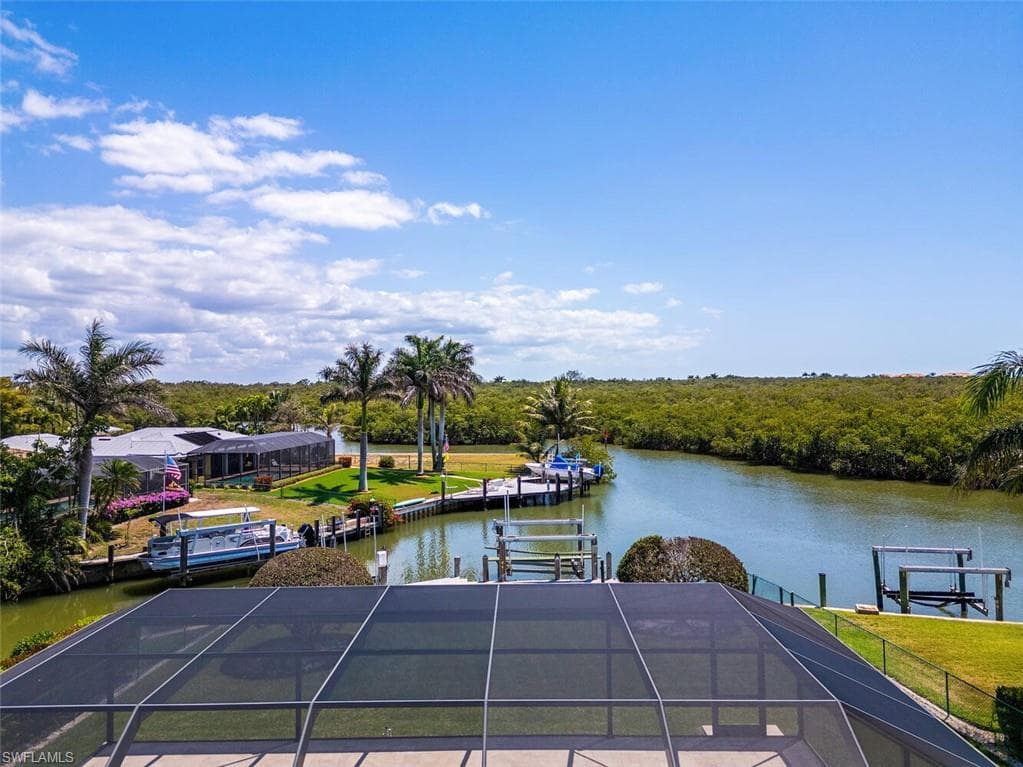 2111 Sheepshead Dr, Naples, FL 34102-23