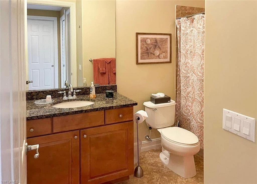 9114 Chula Vista Ln 11905, Naples, FL 34113-16