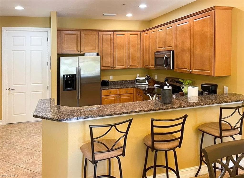 9114 Chula Vista Ln 11905, Naples, FL 34113-5