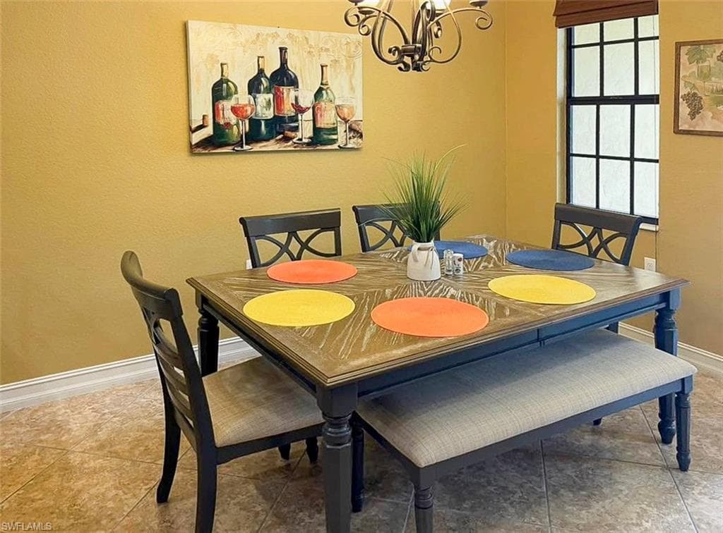 9114 Chula Vista Ln 11905, Naples, FL 34113-8
