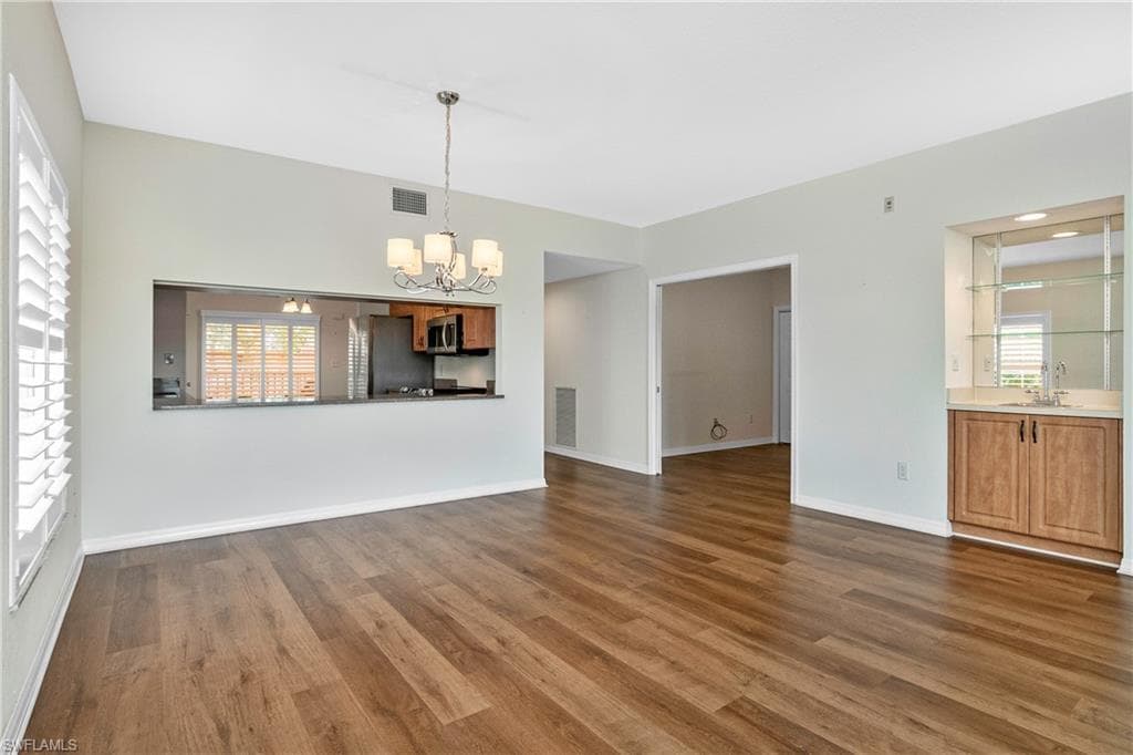 6045 Chardonnay Ln 204, Naples, FL 34119-12