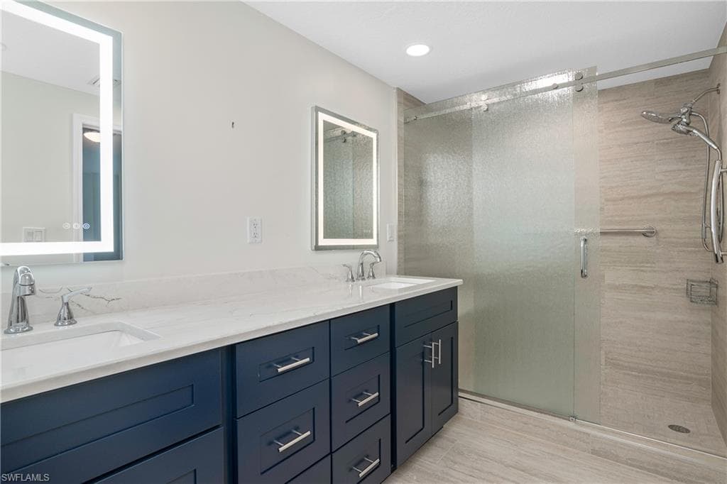 6045 Chardonnay Ln 204, Naples, FL 34119-15