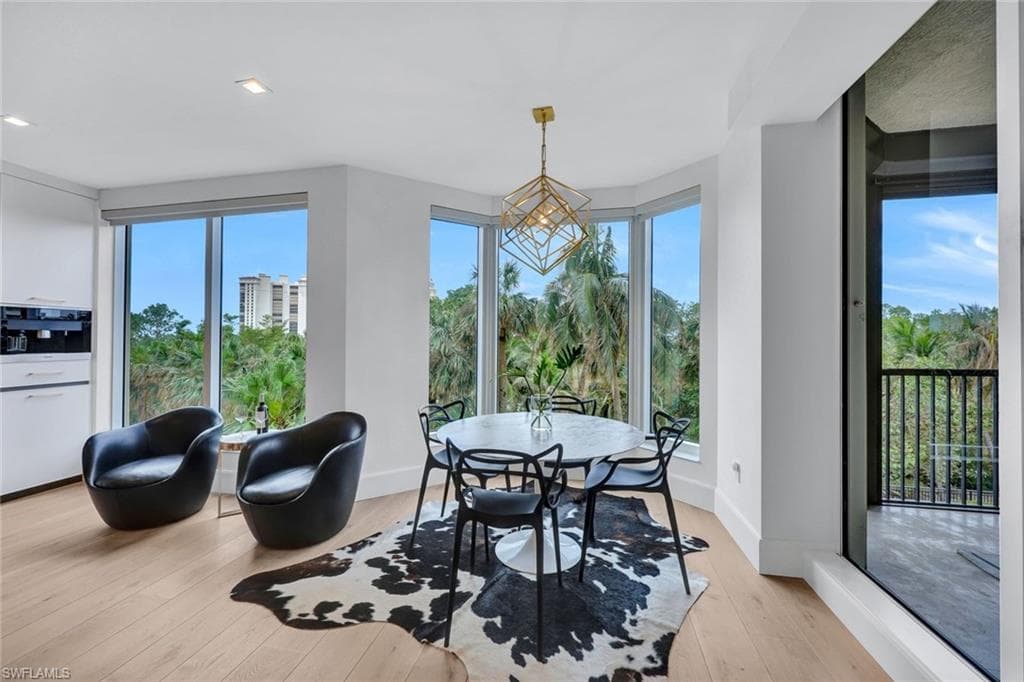 8787 Bay Colony Dr 306, Naples, FL 34108-12