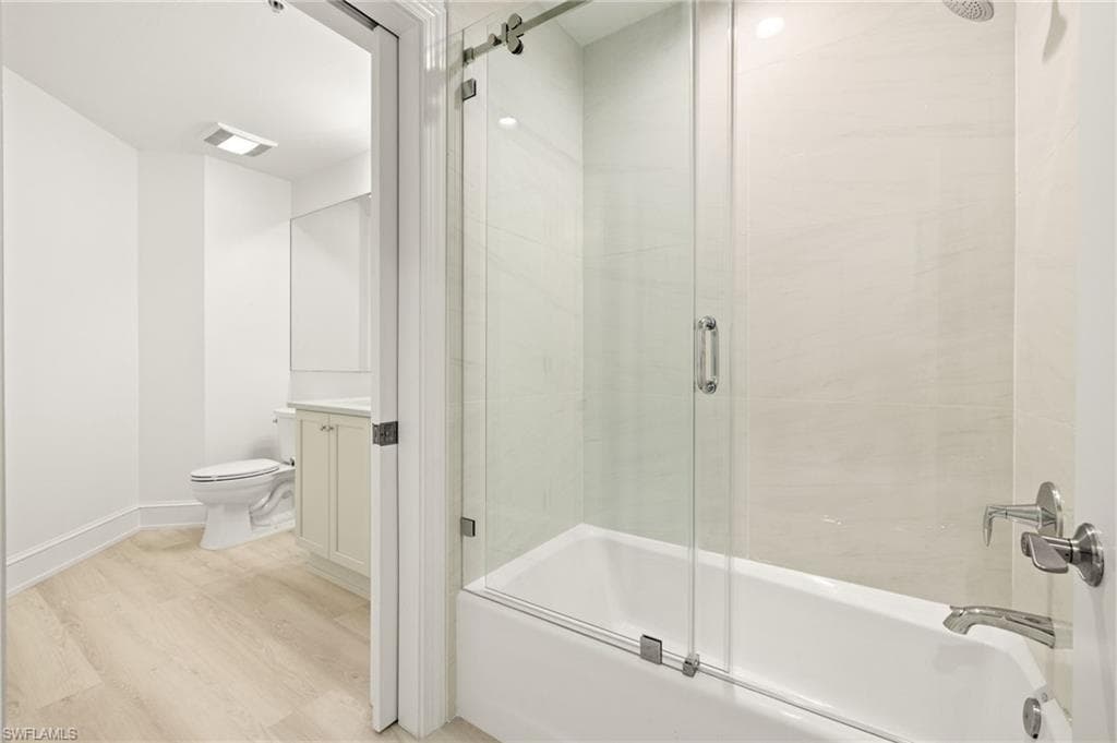 9123 Strada Pl 7316, Naples, FL 34108-25