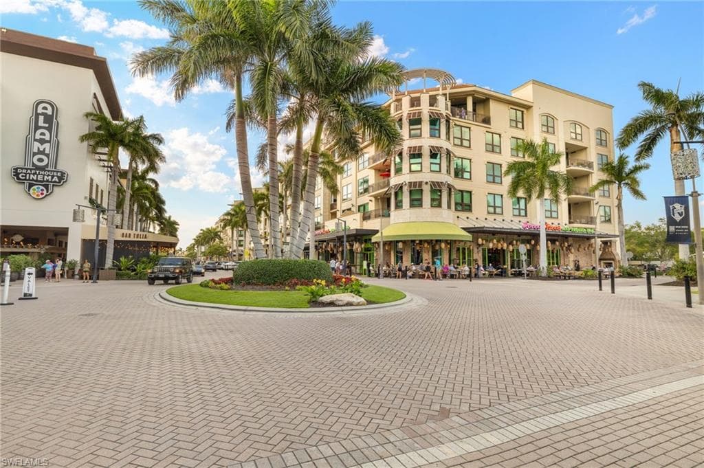 9123 Strada Pl 7316, Naples, FL 34108-3