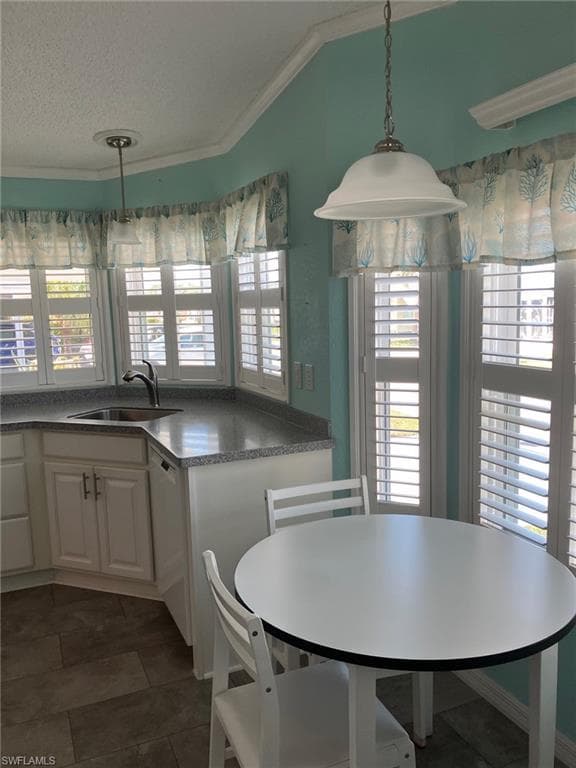 643 Schooner St, North Port, FL 34287-5