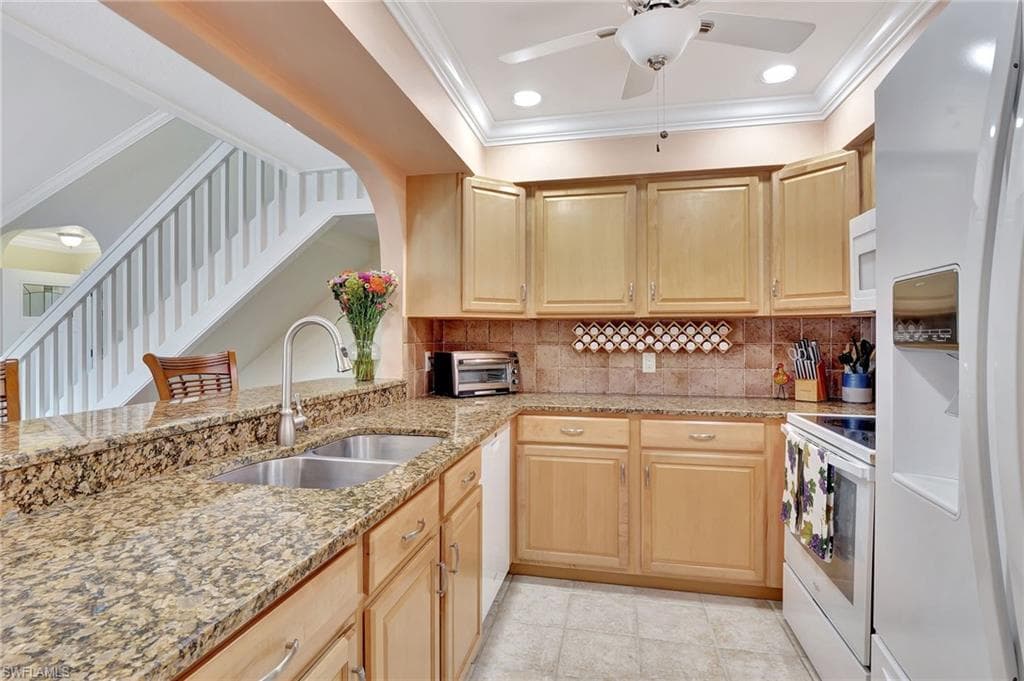 3324 Timberwood Cir 46-0, Naples, FL 34105-7