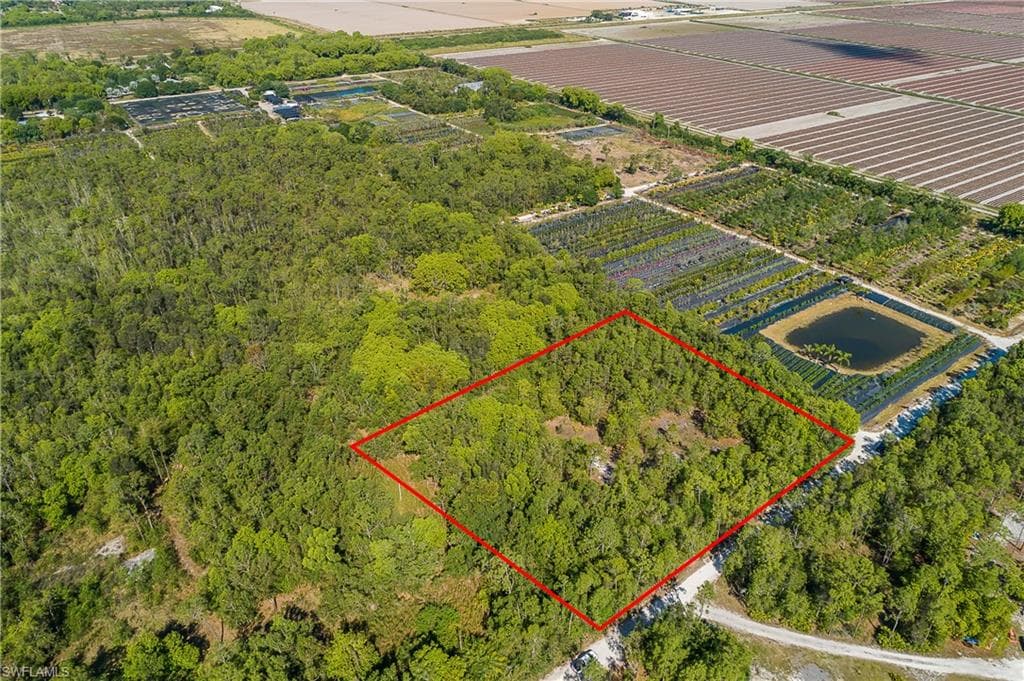 11175 Ladybug Ln, Naples, FL 34114-4