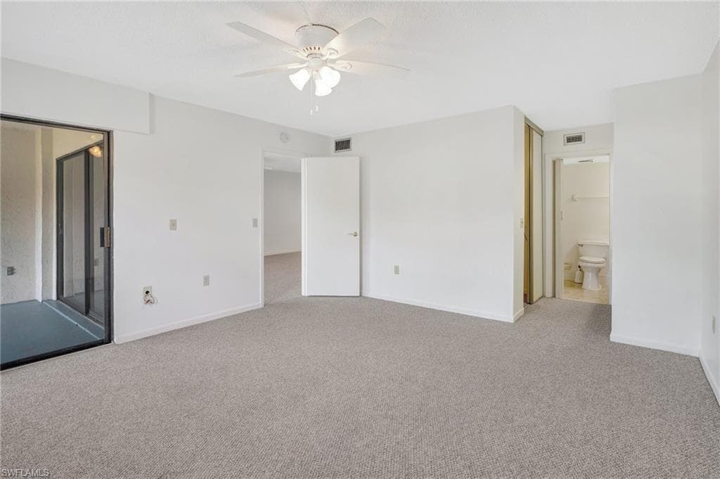151 Cypress Way E D3, Naples, FL 34110-27