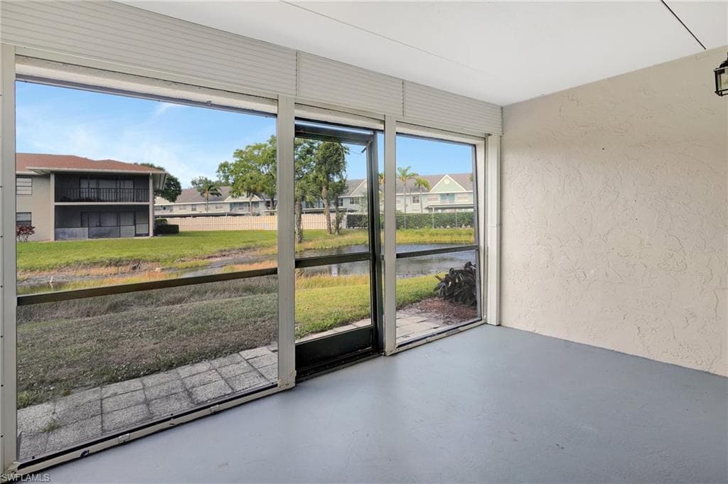 151 Cypress Way E D3, Naples, FL 34110-36