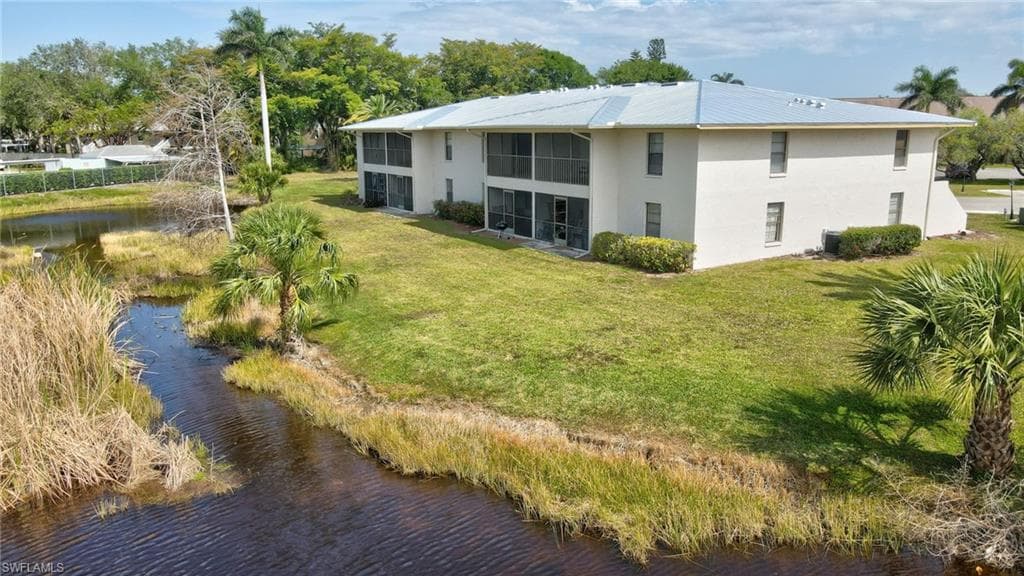 151 Cypress Way E D3, Naples, FL 34110-40