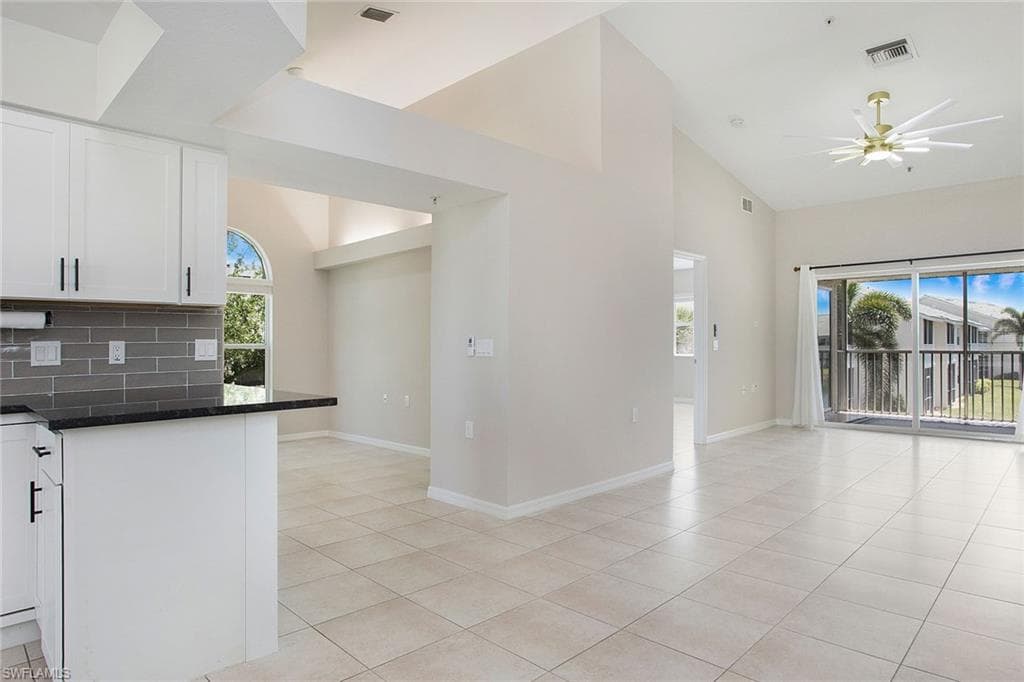 4940 Cougar Ct S 201, Naples, FL 34109-3