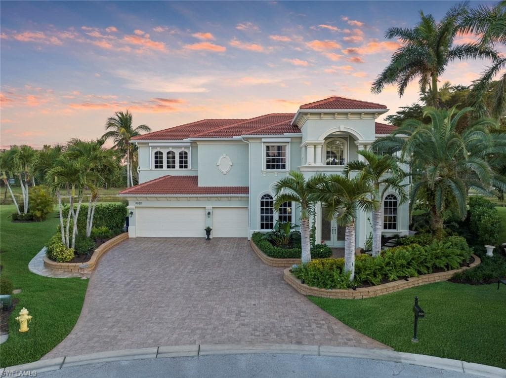 8620 El Mirasol Ct, Estero, FL 33967-1