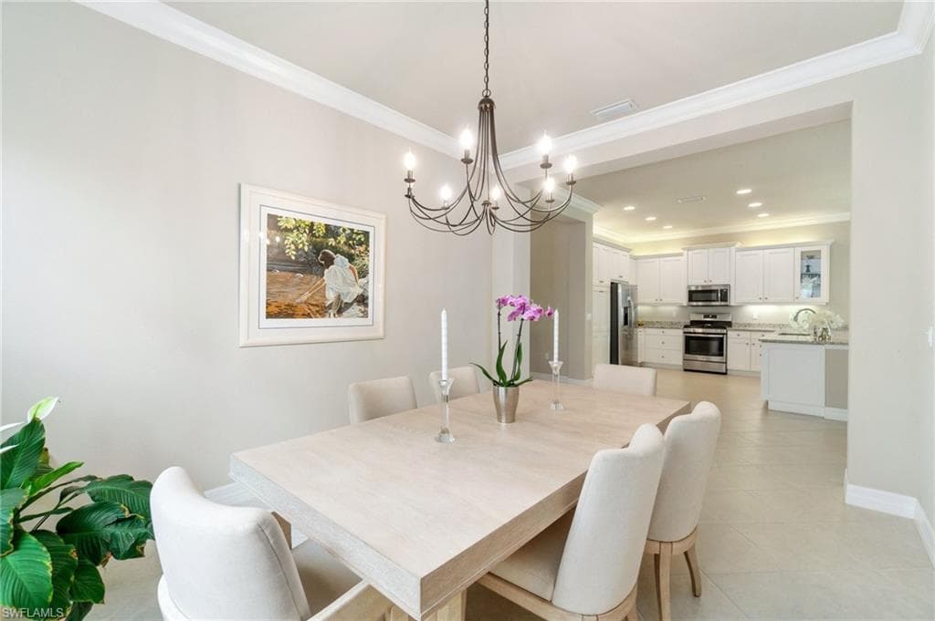4554 Luminary Ave, Naples, FL 34119-15