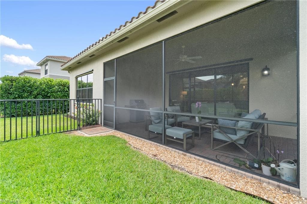 4554 Luminary Ave, Naples, FL 34119-25