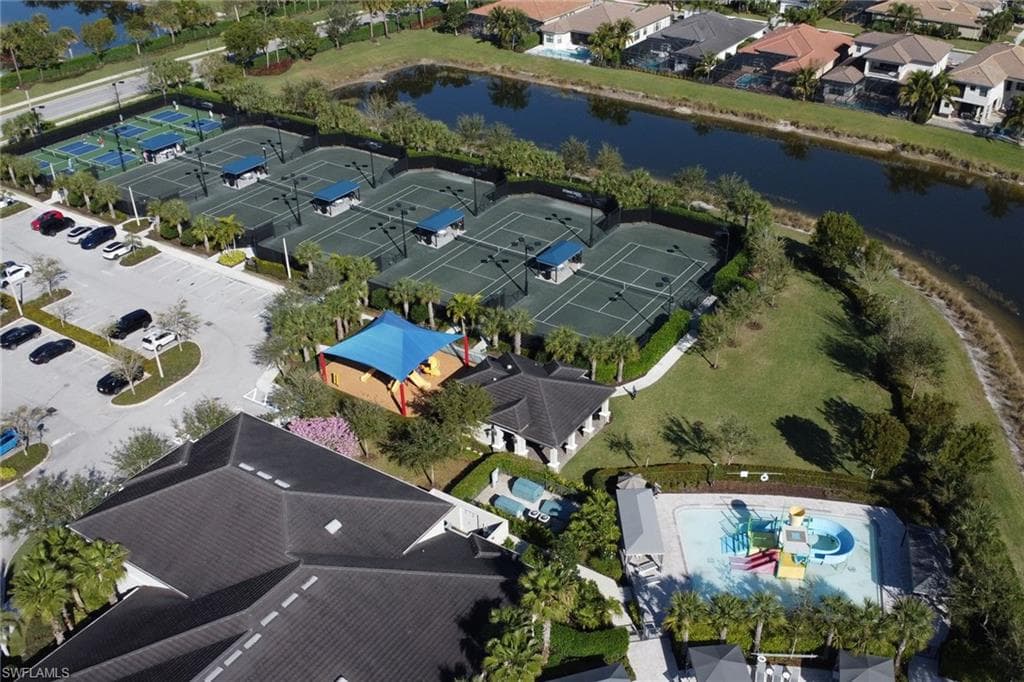 4554 Luminary Ave, Naples, FL 34119-32