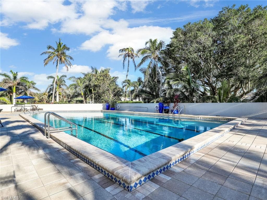 6001 Pelican Bay Blvd 1606, Naples, FL 34108-33