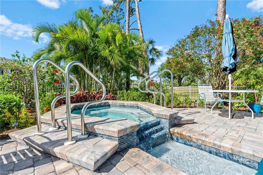 701 Augusta Blvd 701-7, Naples, FL 34113-30