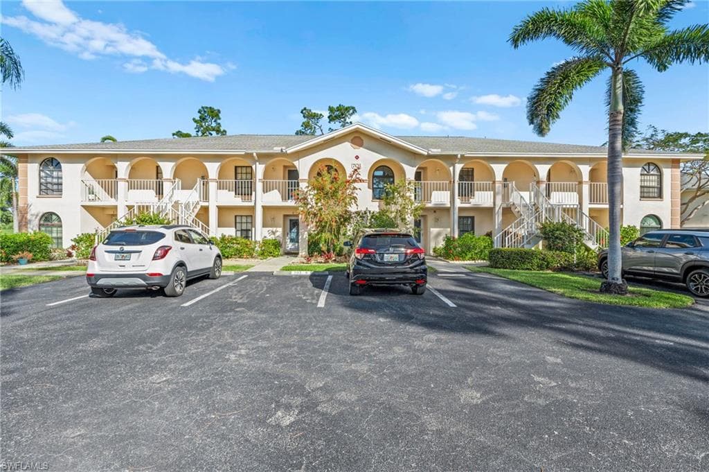 701 Augusta Blvd 701-7, Naples, FL 34113-32