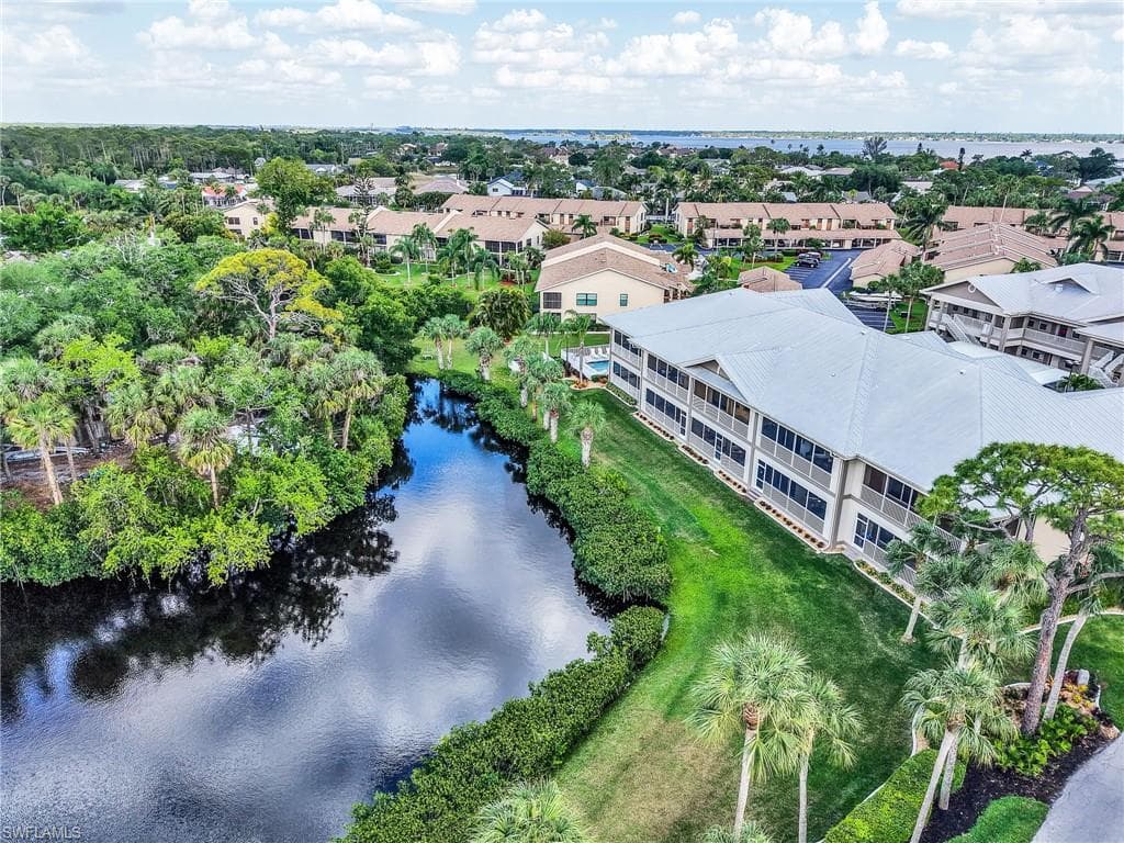 15256 Riverbend Blvd 204, North Fort Myers, FL 33917-33