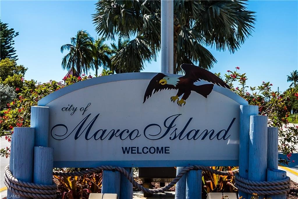 1047 Hartley Ave 106, Marco Island, FL 34145-15
