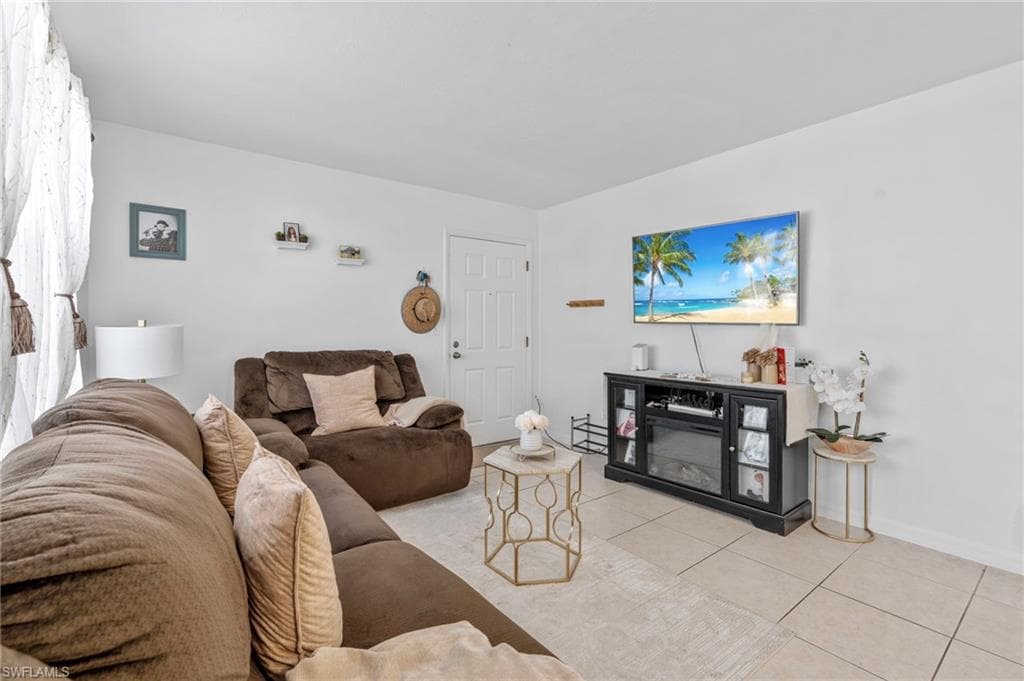 1047 Hartley Ave 106, Marco Island, FL 34145-3