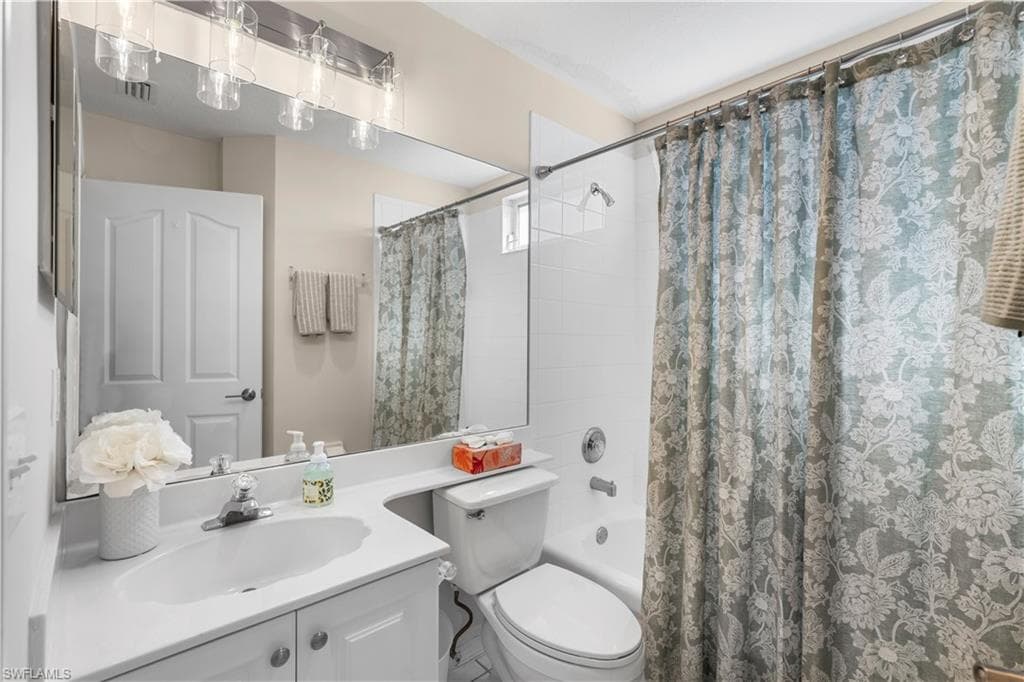 1758 Reuven Cir 1503, Naples, FL 34112-22