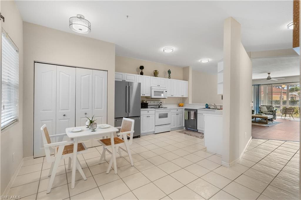1758 Reuven Cir 1503, Naples, FL 34112-4