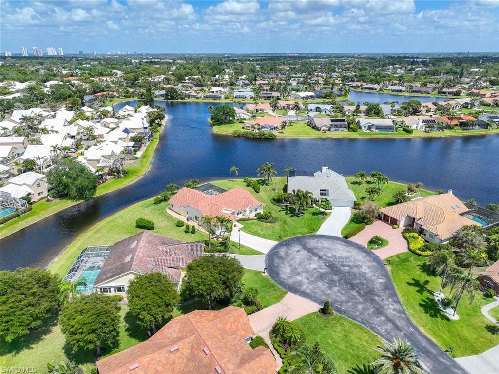 28801 Regis Ct, Bonita Springs, FL 34134-50