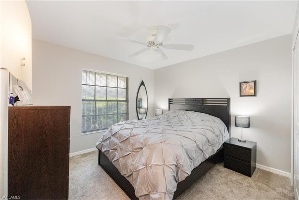 78 Fountain Cir, Naples, FL 34119-21