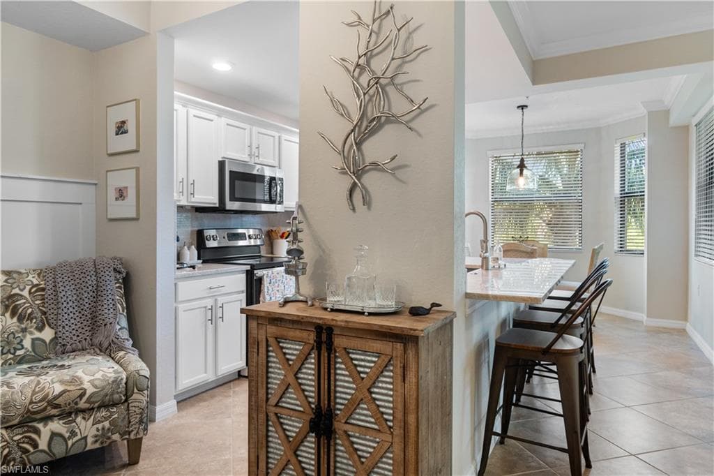 9834 Giaveno Cir 1726, Naples, FL 34113-10