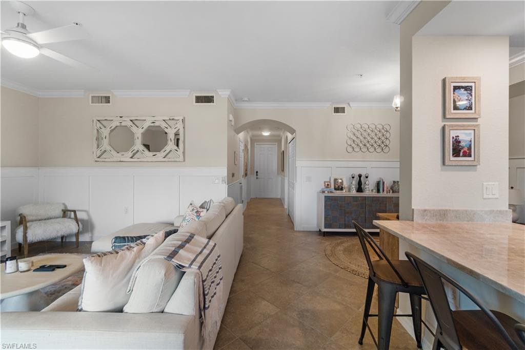 9834 Giaveno Cir 1726, Naples, FL 34113-6