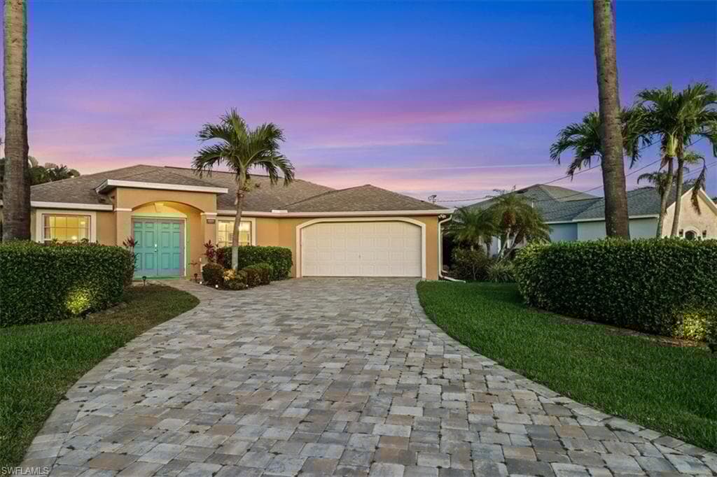4809 24th Pl, Cape Coral, FL 33914-39