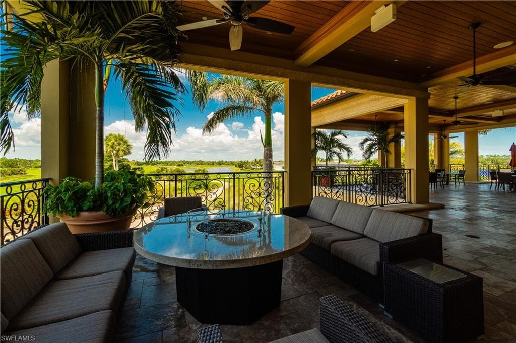 9590 Trevi Ct 5317, Naples, FL 34113-27
