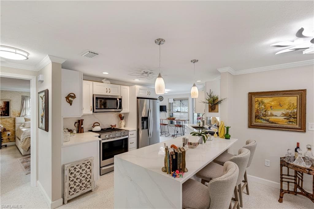 6093 Plumosa Ave, Fort Myers, FL 33908-4