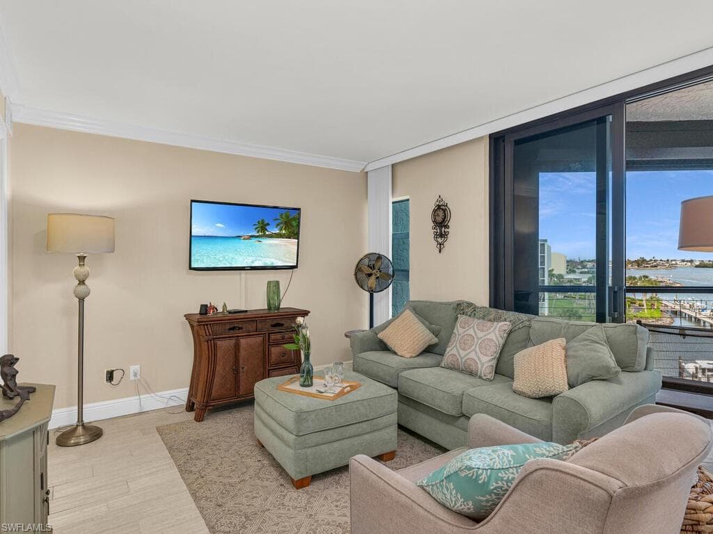 1085 Bald Eagle Dr B503, Marco Island, FL 34145-14
