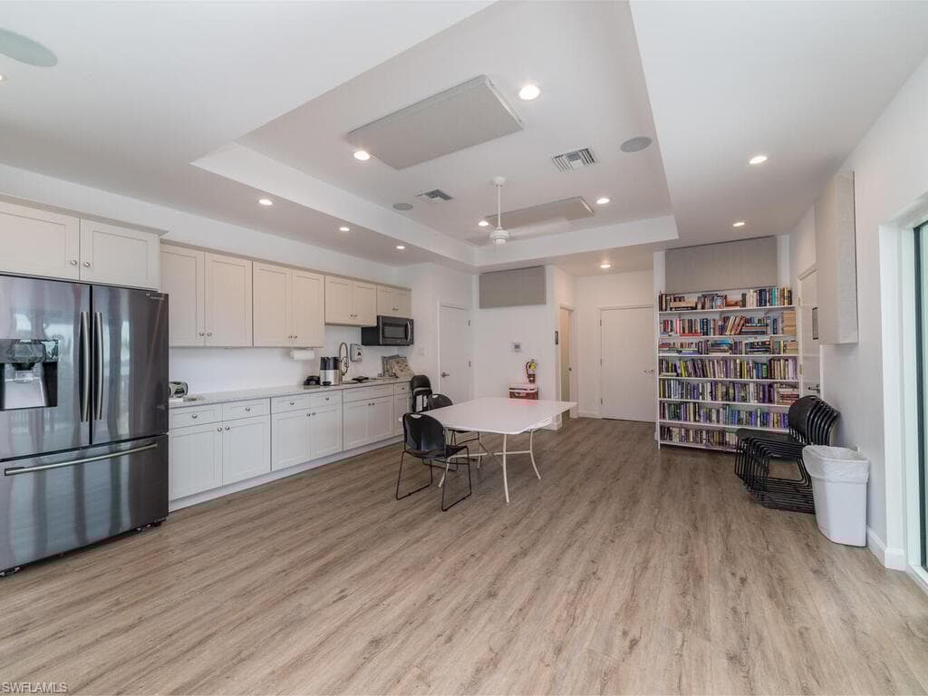 1085 Bald Eagle Dr B503, Marco Island, FL 34145-29