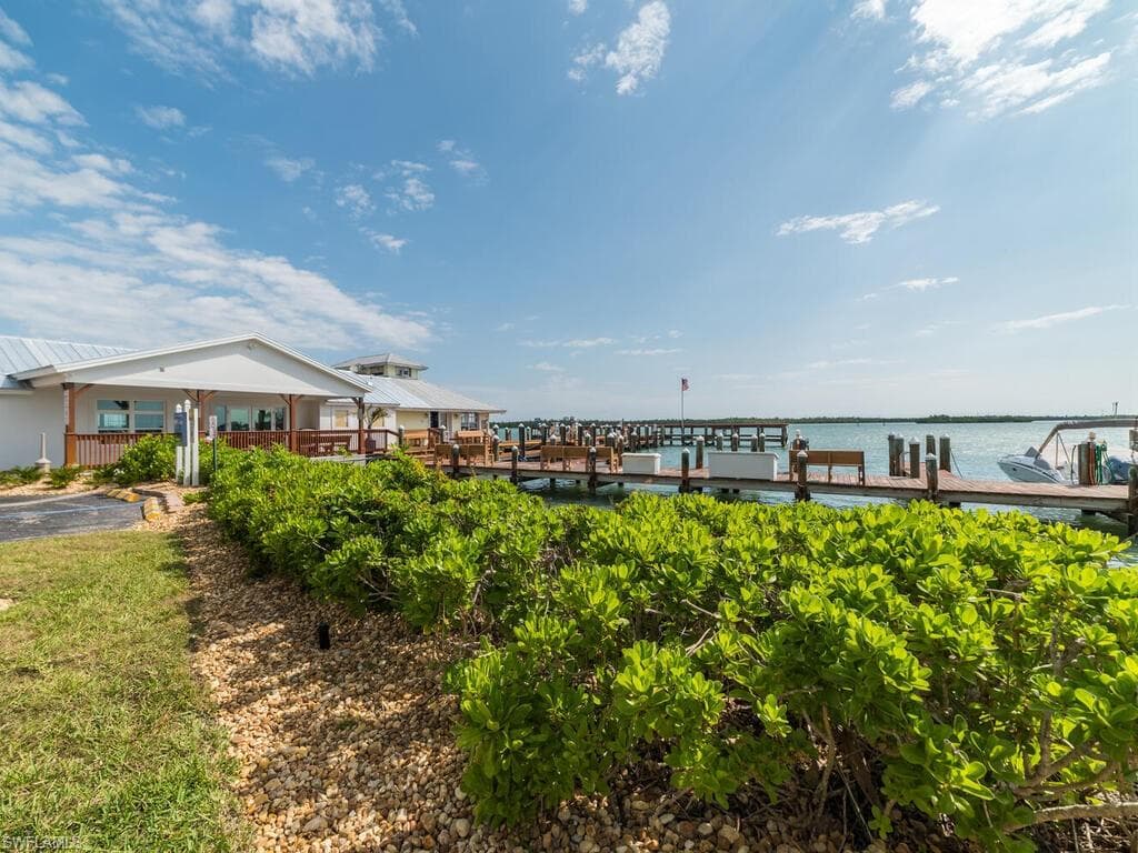 1085 Bald Eagle Dr B503, Marco Island, FL 34145-32