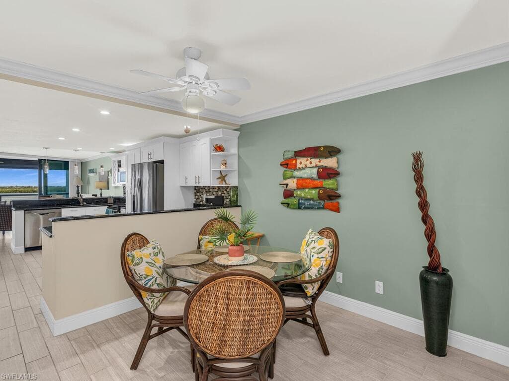 1085 Bald Eagle Dr B503, Marco Island, FL 34145-4