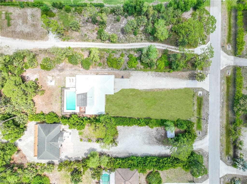 3221 68th St SW, Naples, FL 34105-40