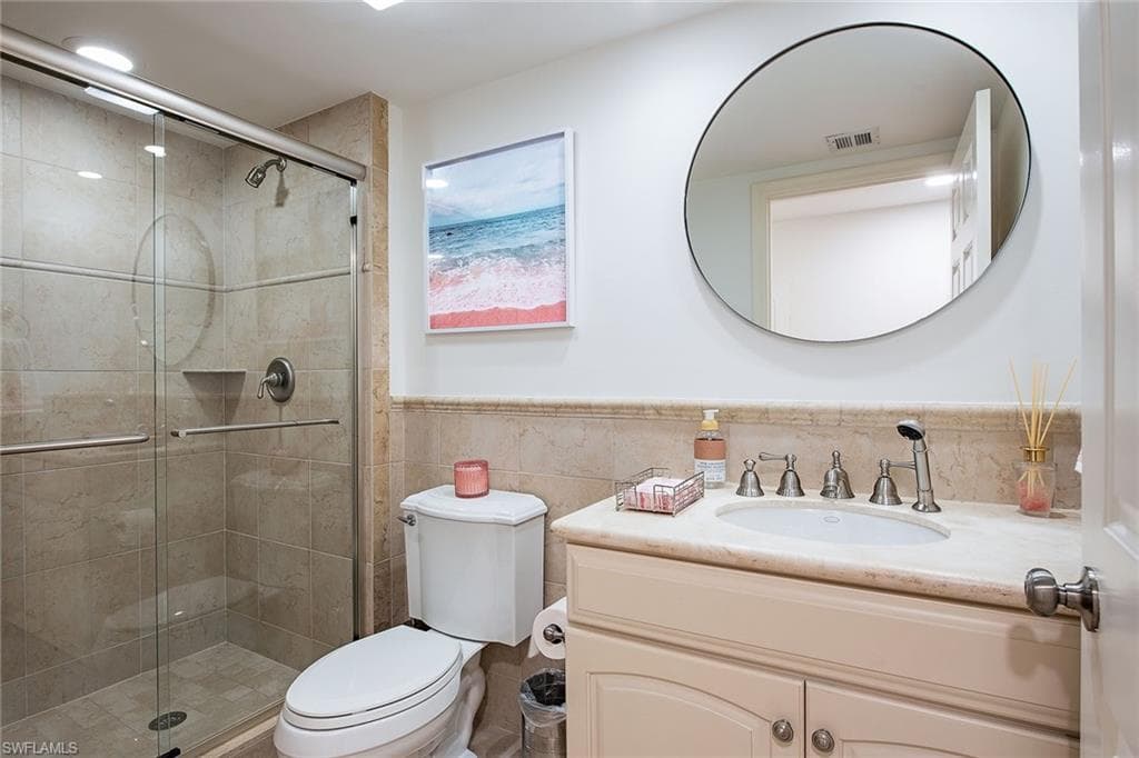 2905 Gulf Shore Blvd N 603n, Naples, FL 34103-15
